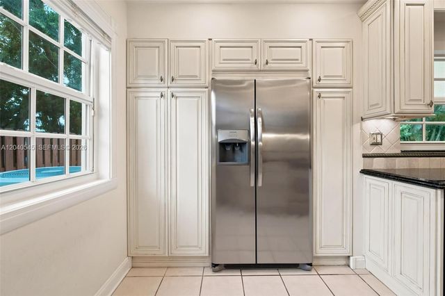 2760 NW 108th Ave, Sunrise, FL 33322