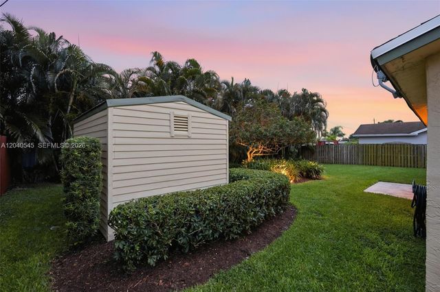 2760 NW 108th Ave, Sunrise, FL 33322