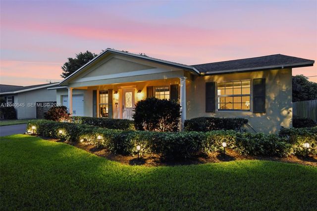 2760 NW 108th Ave, Sunrise, FL 33322