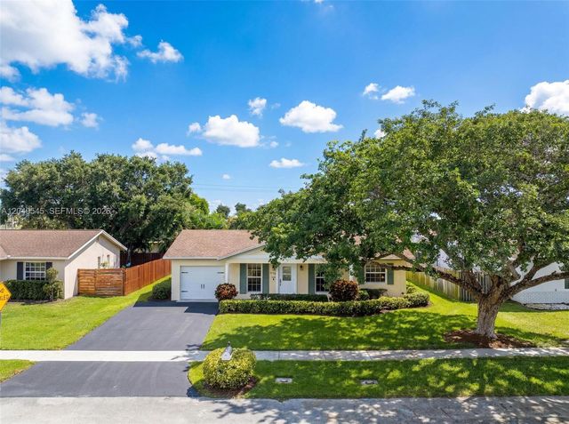 2760 NW 108th Ave, Sunrise, FL 33322