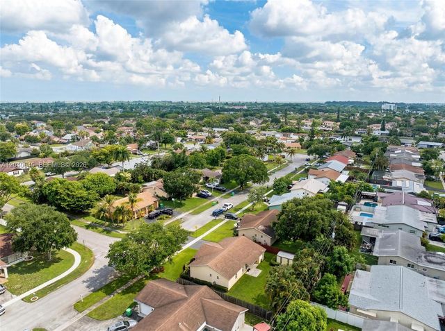 2760 NW 108th Ave, Sunrise, FL 33322