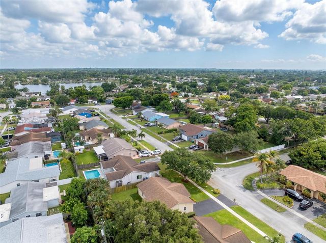 2760 NW 108th Ave, Sunrise, FL 33322