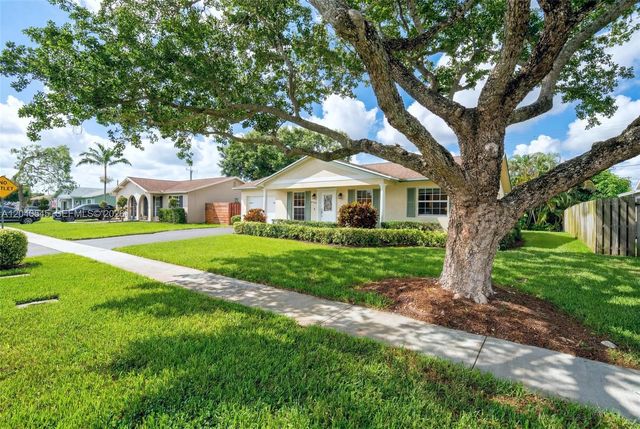 2760 NW 108th Ave, Sunrise, FL 33322