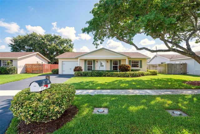 2760 NW 108th Ave, Sunrise, FL 33322
