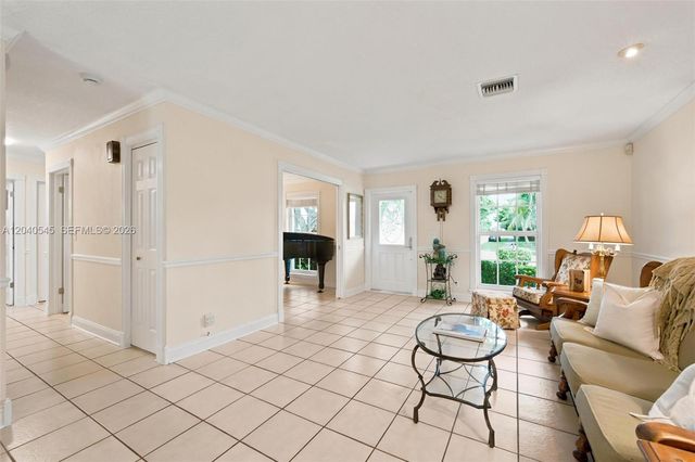 2760 NW 108th Ave, Sunrise, FL 33322