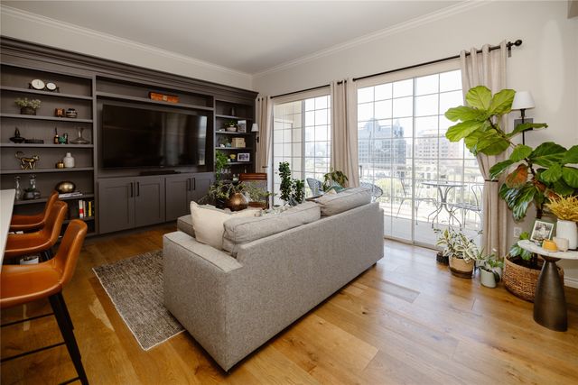 3225 Turtle Creek Boulevard 812, Dallas, TX 75219