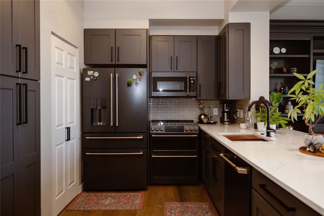 3225 Turtle Creek Boulevard 812, Dallas, TX 75219