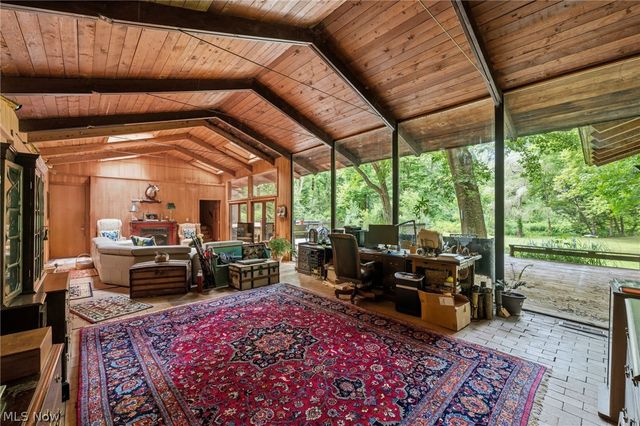 13610 Sperry Road, Novelty, OH 44072
