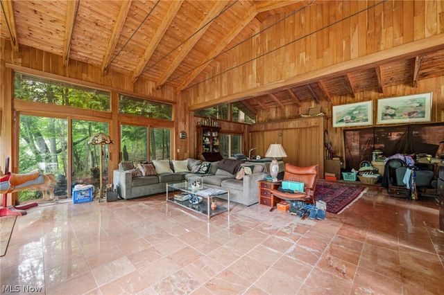 13610 Sperry Road, Novelty, OH 44072