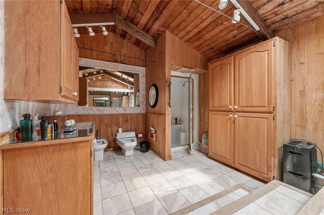 13610 Sperry Road, Novelty, OH 44072