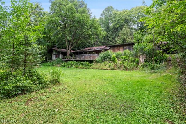 13610 Sperry Road, Novelty, OH 44072