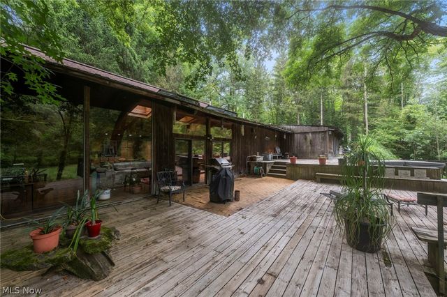 13610 Sperry Road, Novelty, OH 44072