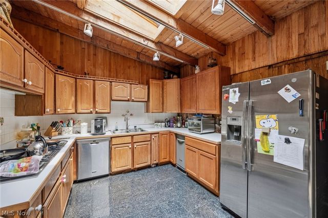13610 Sperry Road, Novelty, OH 44072