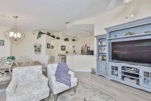 2012 NANTUCKET DRIVE 22, Sun City Center, FL 33573