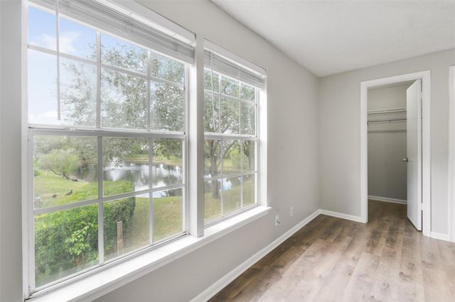 110 Old English Court, Jupiter, FL 33477