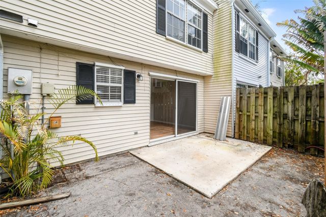 110 Old English Court, Jupiter, FL 33477