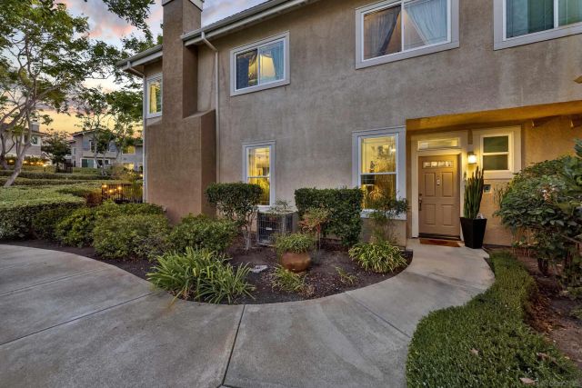 12079 World Trade Dr 4, San Diego, CA 92128
