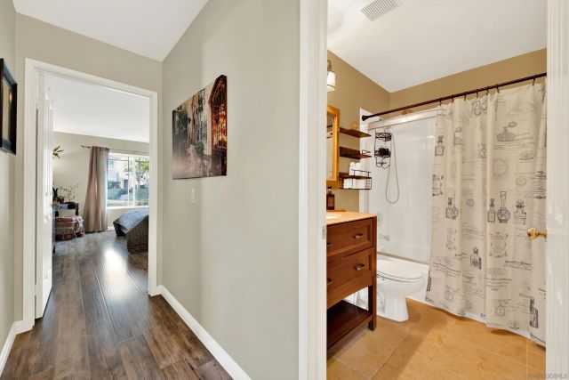 12079 World Trade Dr 4, San Diego, CA 92128