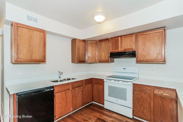 2634 Garland Ave, Louisville, KY 40211