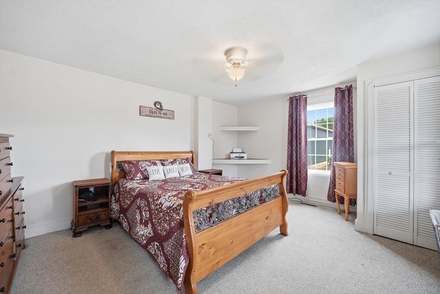 79 State Rd, Whately, MA 01093