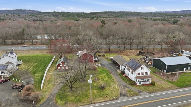 79 State Rd, Whately, MA 01093