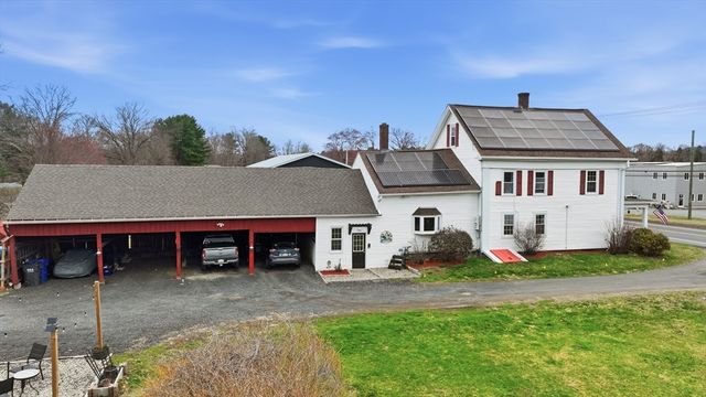 79 State Rd, Whately, MA 01093