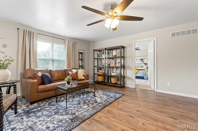 146 Tuscany Lane, Wentzville, MO 63385