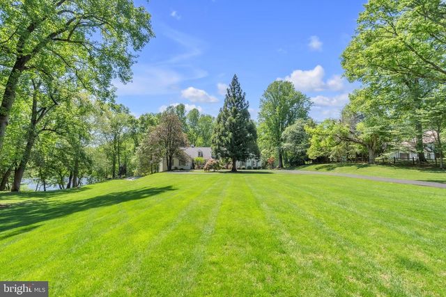 14 STANMORE CT, Potomac, MD 20854
