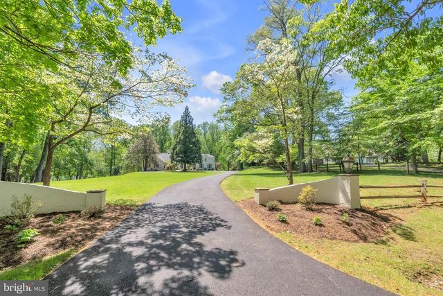 14 STANMORE CT, Potomac, MD 20854
