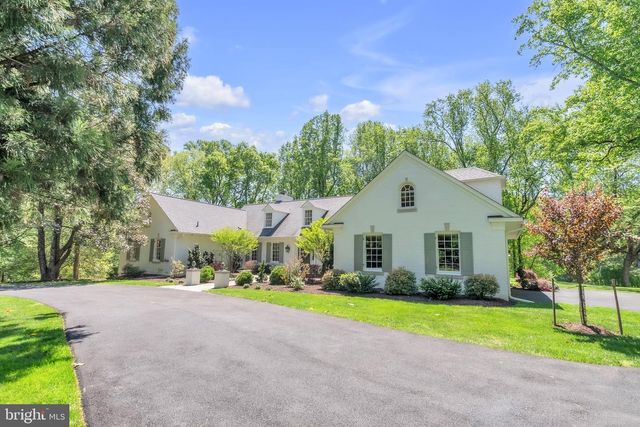 14 STANMORE CT, Potomac, MD 20854