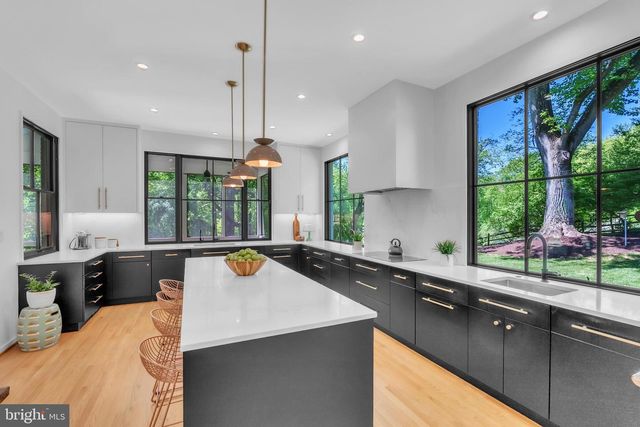 14 STANMORE CT, Potomac, MD 20854