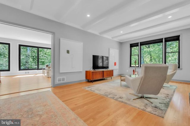 14 STANMORE CT, Potomac, MD 20854