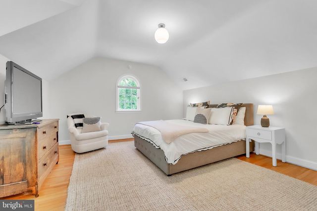14 STANMORE CT, Potomac, MD 20854