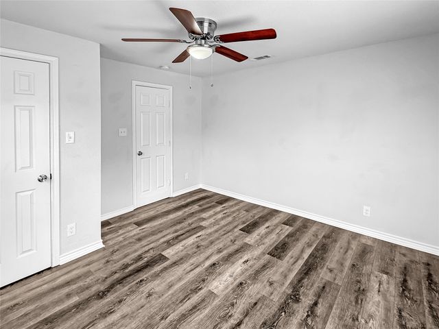 3201 Ryan Avenue, Fort Worth, TX 76110