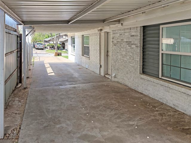 3201 Ryan Avenue, Fort Worth, TX 76110