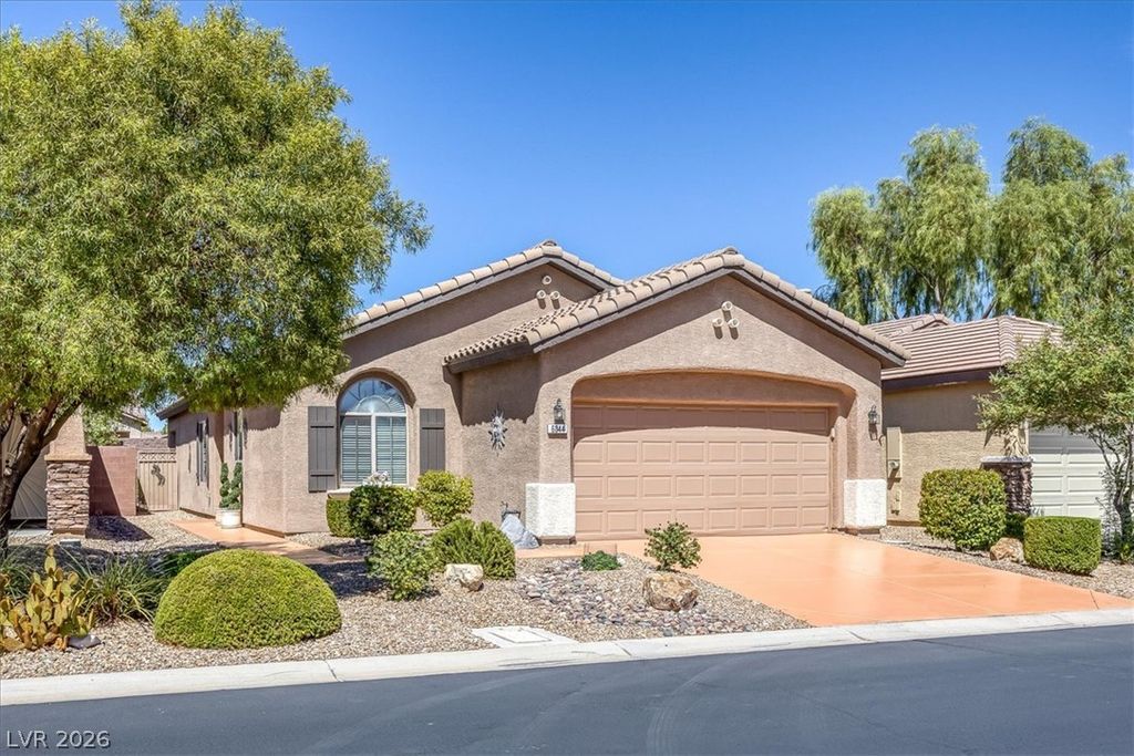 6044 Tokara Avenue, Las Vegas, NV 89122 — photo 2