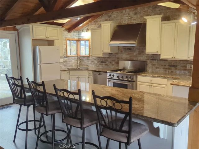 53327 Road 432, Bass Lake, CA 93604