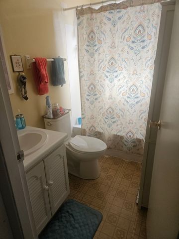 13 Spring Hill Rd, Newbury, MA 01922