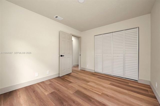 5632 SW 19th St, West Park, FL 33023