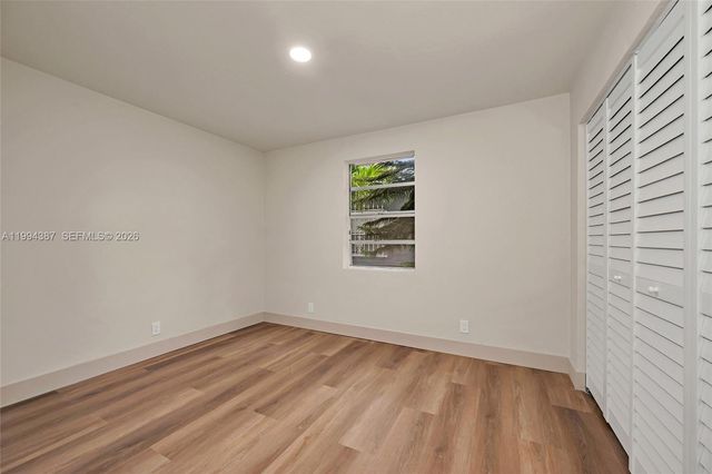 5632 SW 19th St, West Park, FL 33023