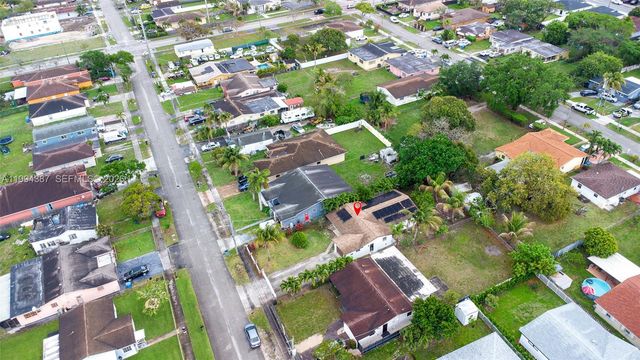 5632 SW 19th St, West Park, FL 33023