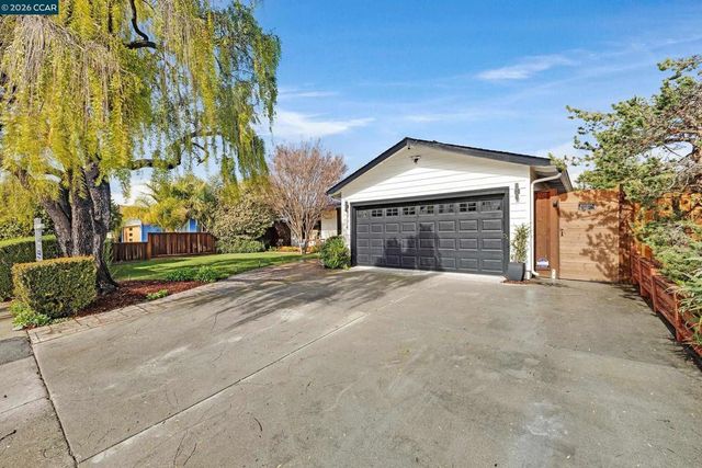 774 774 San Pablo Dr, Mountain View, CA 94043