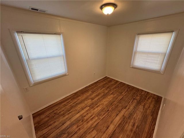 434 Ford RD, Hampton, VA 23663