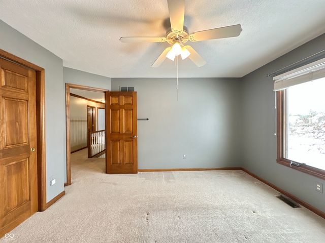 9233 Lakewind Court, Indianapolis, IN 46256