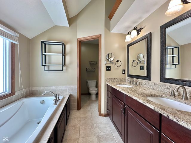 9233 Lakewind Court, Indianapolis, IN 46256