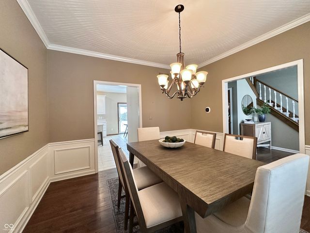 9233 Lakewind Court, Indianapolis, IN 46256