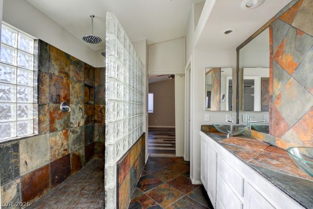 3733 Horseshoe Mesa Street, Las Vegas, NV 89147