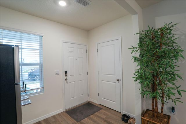 5242 SCRUB MINT LANE, Apopka, FL 32712