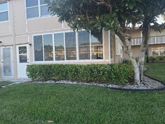 57 Andover C, West Palm Beach, FL 33417