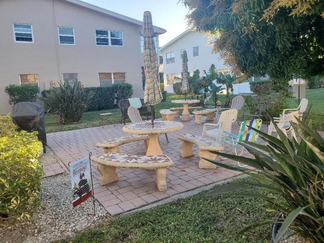 57 Andover C, West Palm Beach, FL 33417